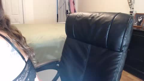 MidsummerNightsDream online show from 29, 1, 2025