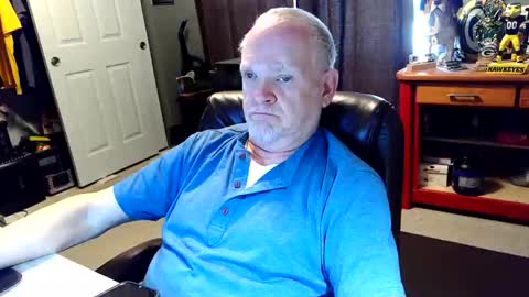 midwestdad09 online show from 10, 4, 2026