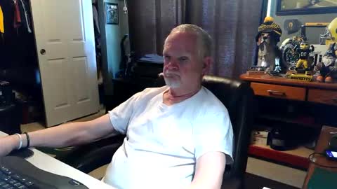 midwestdad09 online show from 13, 5, 2026