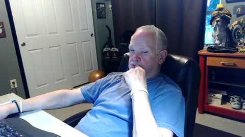midwestdad09 online show from 21, 6, 2026