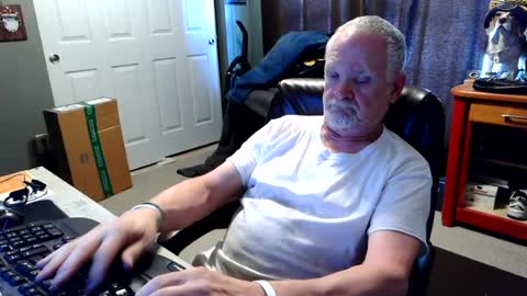 midwestdad09 online show from 4, 7, 2026