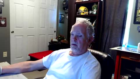 midwestdad09 online show from 2, 8, 2026