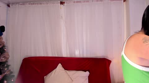 miel_gomez online show from 28, 12, 2024