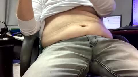 Snapshot of miggie001 chatting on 16, 1, 2026 miggie001 online show from 16, 1, 2026