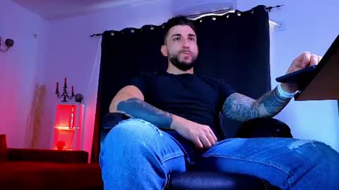 MightyAaron online show from 2, 8, 2026