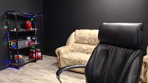 Misha Winchester online show from 13, 1, 2025