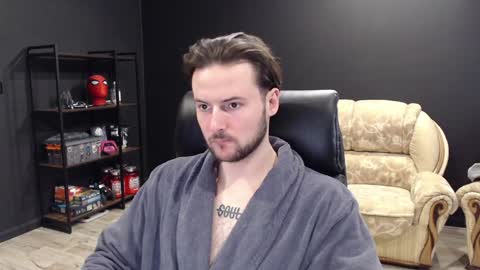 Misha Winchester online show from 5, 2, 2025