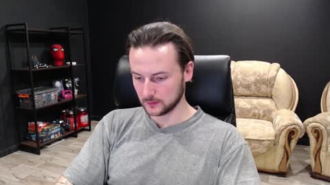 Misha Winchester online show from 5, 3, 2025