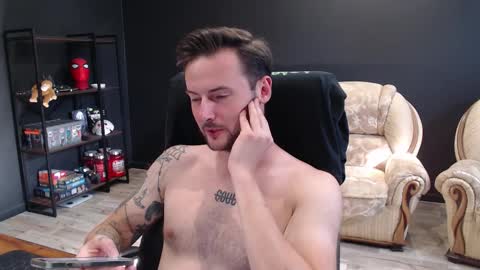 Misha Winchester online show from 10, 9, 2025