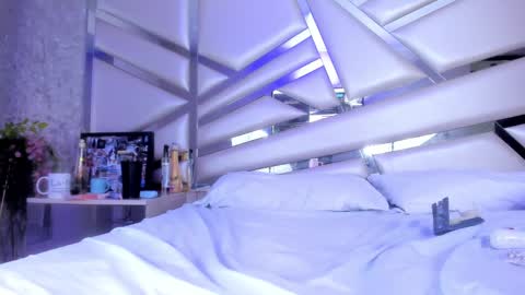 MIA 3 online show from 14, 1, 2025