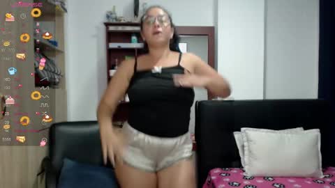  miia big1boobs online show from 22, 2, 2025