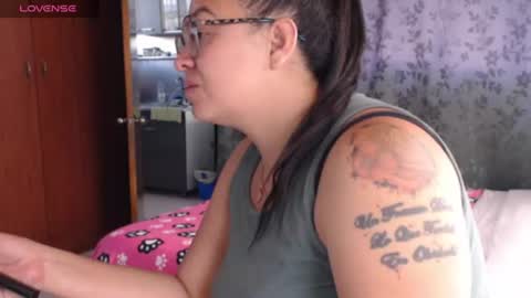 Snapshot of miia_big1boobs chatting on 2, 8, 2026 miia big1boobs online show from 2, 8, 2026