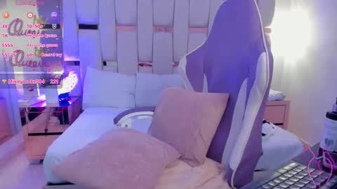 Snapshot of miia_schwarz chatting on 7, 2, 2026 Miia Schwarz online show from 7, 2, 2026