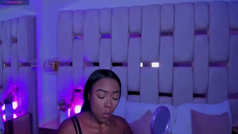 Snapshot of miia_schwarz chatting on 18, 2, 2026 Miia Schwarz online show from 18, 2, 2026