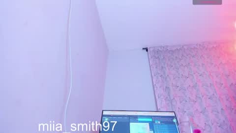 mia online show from 11, 7, 2026
