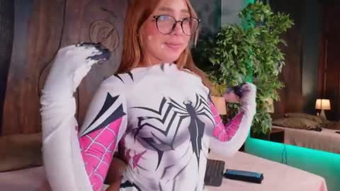 miia_sttone online show from 25, 6, 2026