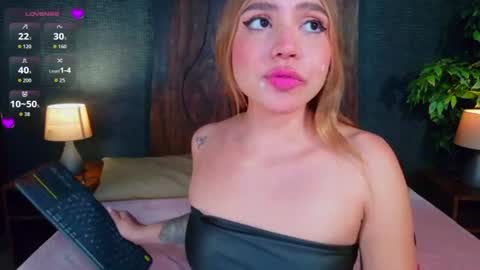 miia_sttone online show from 27, 6, 2026