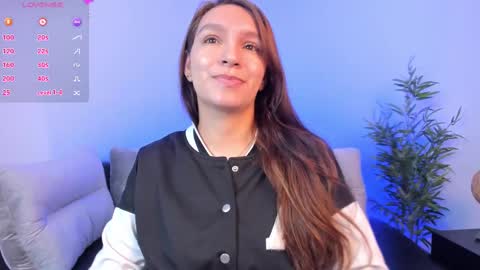 Miia 3 online show from 15, 2, 2025