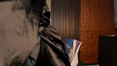 Miia 3 online show from 12, 3, 2025