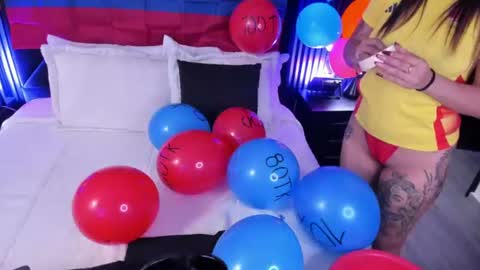 Mia Monroe online show from 7, 7, 2026