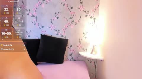 Snapshot of miiacarter_ chatting on 6, 3, 2026 MIA online show from 6, 3, 2026