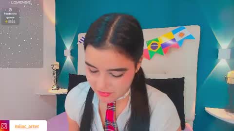 MIA online show from 5, 7, 2026