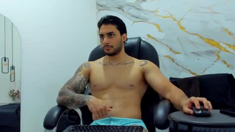 Snapshot of miike_stone1 chatting on 8, 10, 2025 Daniel online show from 8, 10, 2025