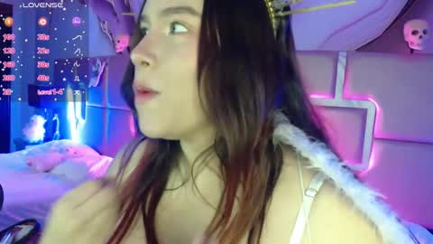 Milley Rose online show from 28, 10, 2025