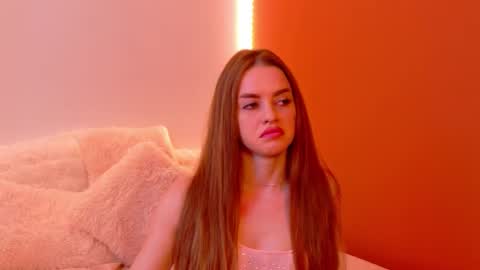 Amira online show from 3, 11, 2025