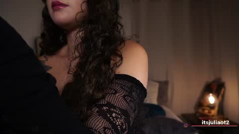   online show from 30, 6, 2026