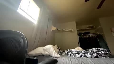 mik138 online show from 15, 3, 2026