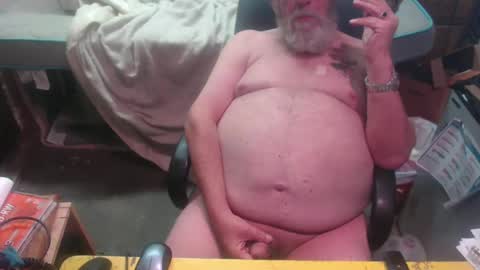 Snapshot of mikael1960 chatting on 24, 9, 2025 Mike online show from 24, 9, 2025