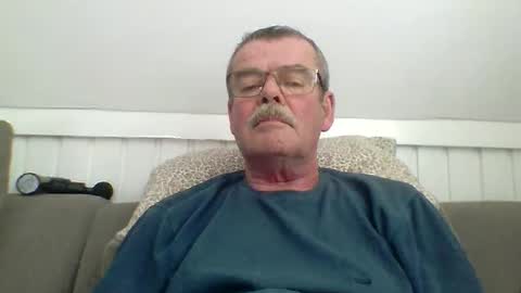 mikael42 online show from 24, 4, 2026
