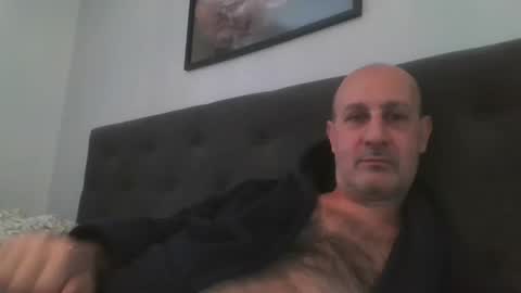 mikael_r52 online show from 24, 2, 2026
