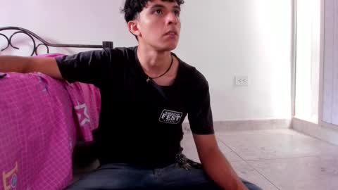 Snapshot of mikael_stor chatting on 10, 10, 2025 mikael_stor online show from 10, 10, 2025