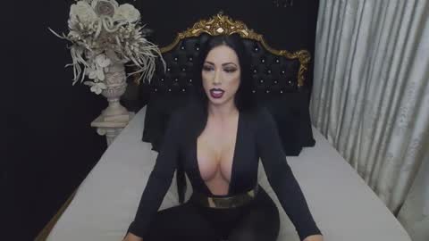 Snapshot of mikaelajensen chatting on 1, 3, 2026 Mikaela online show from 1, 3, 2026