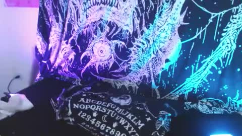 Mika online show from 11, 3, 2026