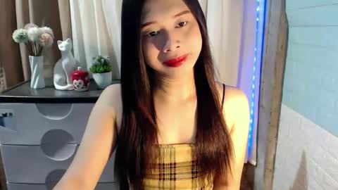 Snapshot of mikaygoddessxx chatting on 10, 2, 2026 Mikay online show from 10, 2, 2026