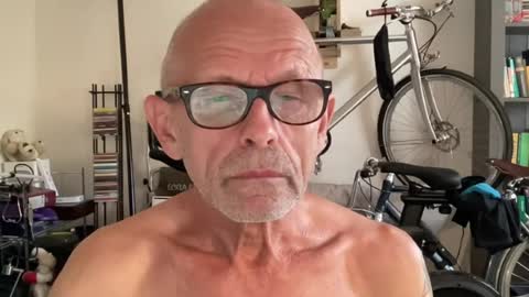 mike4playhot online show from 8, 8, 2026