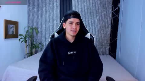 Mike 0233 online show from 27, 9, 2025