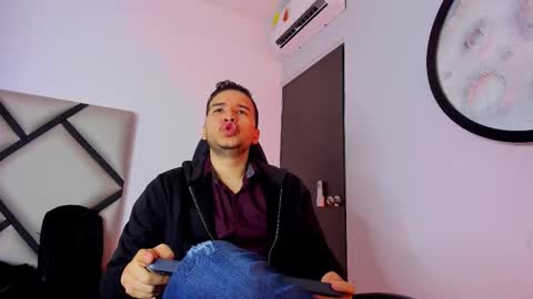 Mike online show from 24, 10, 2025