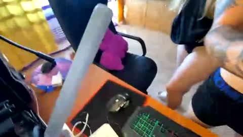 Mike and anna online show from 29, 7, 2026