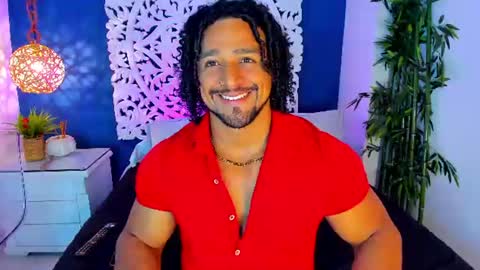 Snapshot of mike_estevess chatting on 26, 7, 2026 online show from 26, 7, 2026
