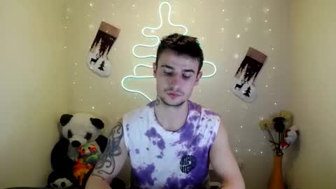 Snapshot of mike_severi chatting on 12, 12, 2024 Mike online show from 12, 12, 2024