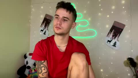 Snapshot of mike_severi chatting on 24, 12, 2024 Mike online show from 24, 12, 2024