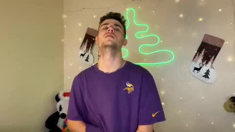 Snapshot of mike_severi chatting on 26, 12, 2024 Mike online show from 26, 12, 2024