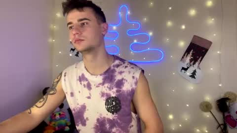 Snapshot of mike_severi chatting on 30, 12, 2024 Mike online show from 30, 12, 2024