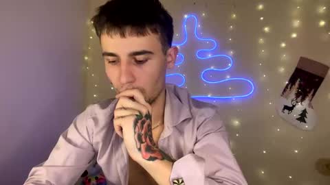 Snapshot of mike_severi chatting on 4, 1, 2025 Mike online show from 4, 1, 2025