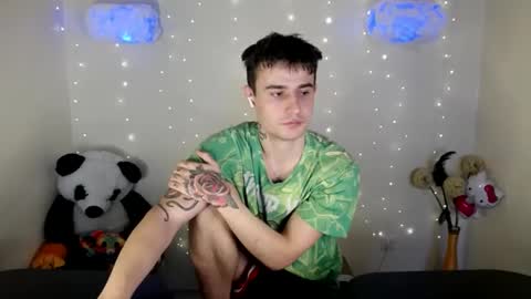 Snapshot of mike_severi chatting on 1, 2, 2025 Mike online show from 1, 2, 2025