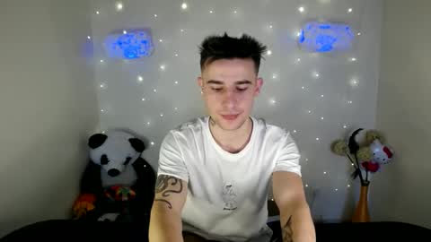 Snapshot of mike_severi chatting on 3, 2, 2025 Mike online show from 3, 2, 2025